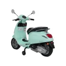 pojazd-skuter-vespa-roma-zielony-6.webp