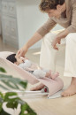 pol_pm_BABYBJORN-lezaczek-BLISS-3D-Jersey-Jasny-Roz-30843_12.jpg