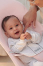 pol_pl_BABYBJORN-lezaczek-BALANCE-SOFT-COTTON-JERSEY-Jasny-Rozowy-Szary-9874_1.jpg
