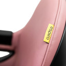 Yuko_08_Soft-and-elegant-eco-leather-on-the-seat.jpg