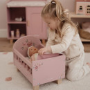 pol_pl_Little-Dutch-Drewniane-lozeczko-dla-lalek-z-posciela-FSC-5440_15.jpg