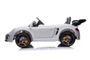 pol_pl_-Pojazd-na-akumulator-S322-Biale-4x4-22724_3.jpg