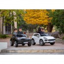 injusa-porsche-cayenne-s-samochod-na-akumulator-12v-rc-mp3-1.jpg