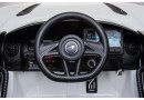pol_pl_Auto-na-Akumulator-McLaren-720S-Bialy-4337_29.jpg
