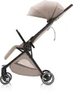 britax-romer-tira-lekki-wozek-spacerowy-dzieciecy-do-miasta-bezowy-teak.webp