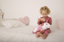 pluszowy-projektor-dla-dzieci-jednorozec-przyjaciel-do-snu-cloud-b-twilight-buddies-_20387_6.jpg