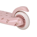 pol_pl_Little-Dutch-Hulajnoga-trojkolowa-Fairy-Floral-6184_8.png